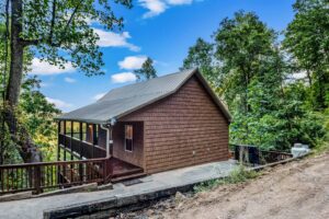 Wears Valley Cabin with a Great View