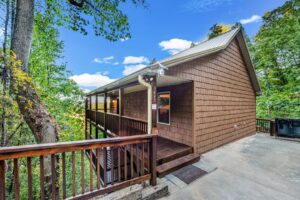 Wears Valley Cabin with a Great View