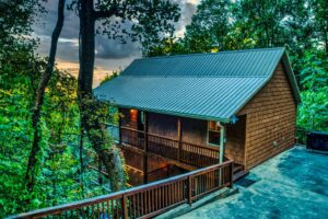 Wears Valley Cabin with a Great View