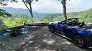 Pull up to AMAZING VIEWS!